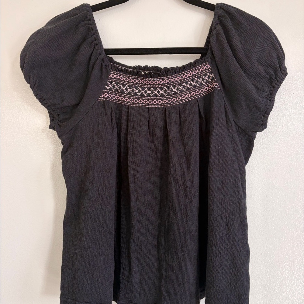 Women's Puff Sleeve Peasant Top with Embroidery